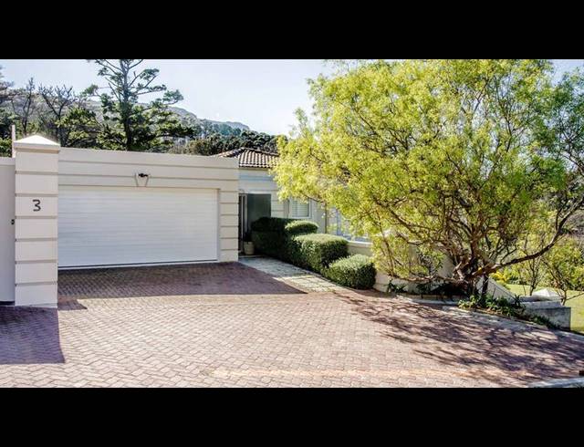 3 BEDROOM PROPERTY TO RENT IN KRONENZICHT